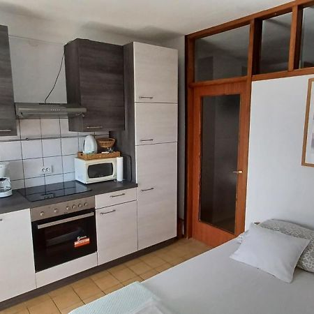 Appartement Mirta 1 à Pavicini Extérieur photo